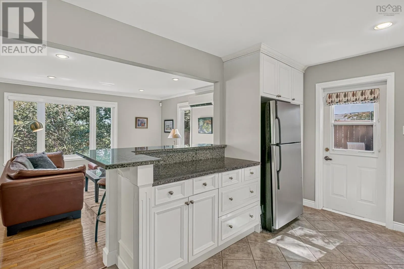 24 Bridgeview Drive