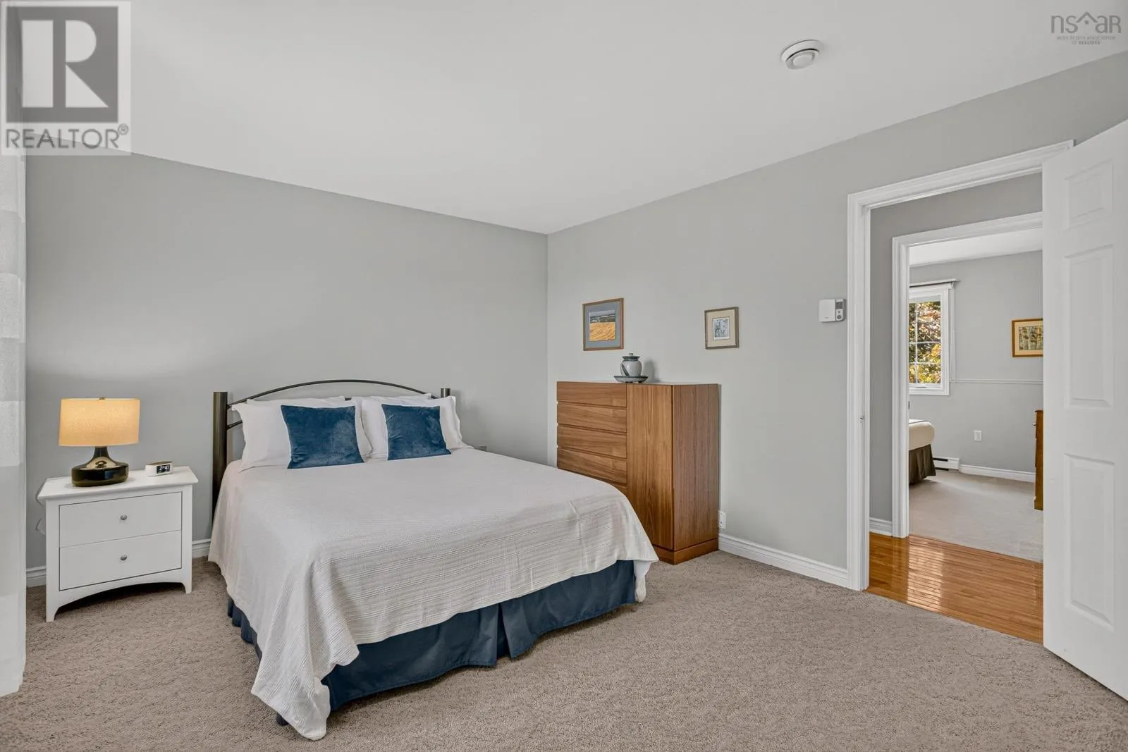 24 Bridgeview Drive