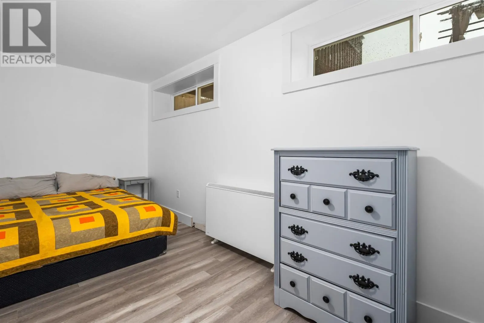 147 Titanium Crescent