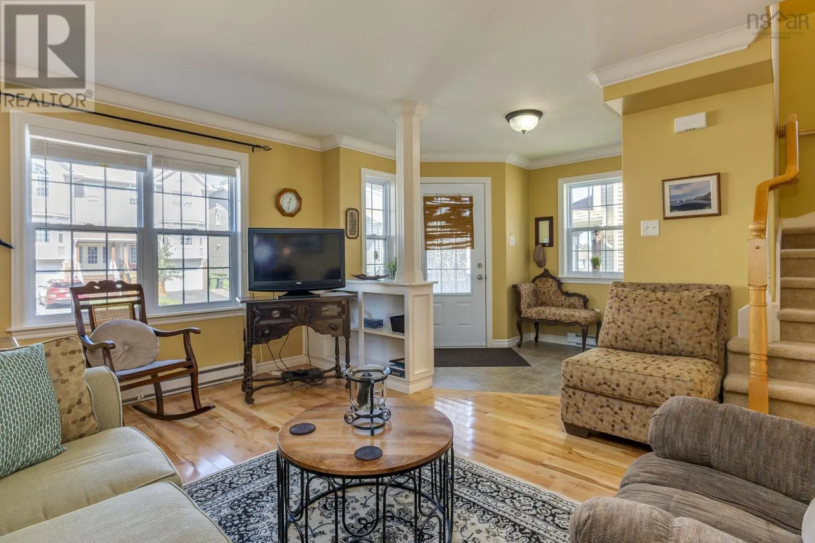 76 Outrigger Crescent