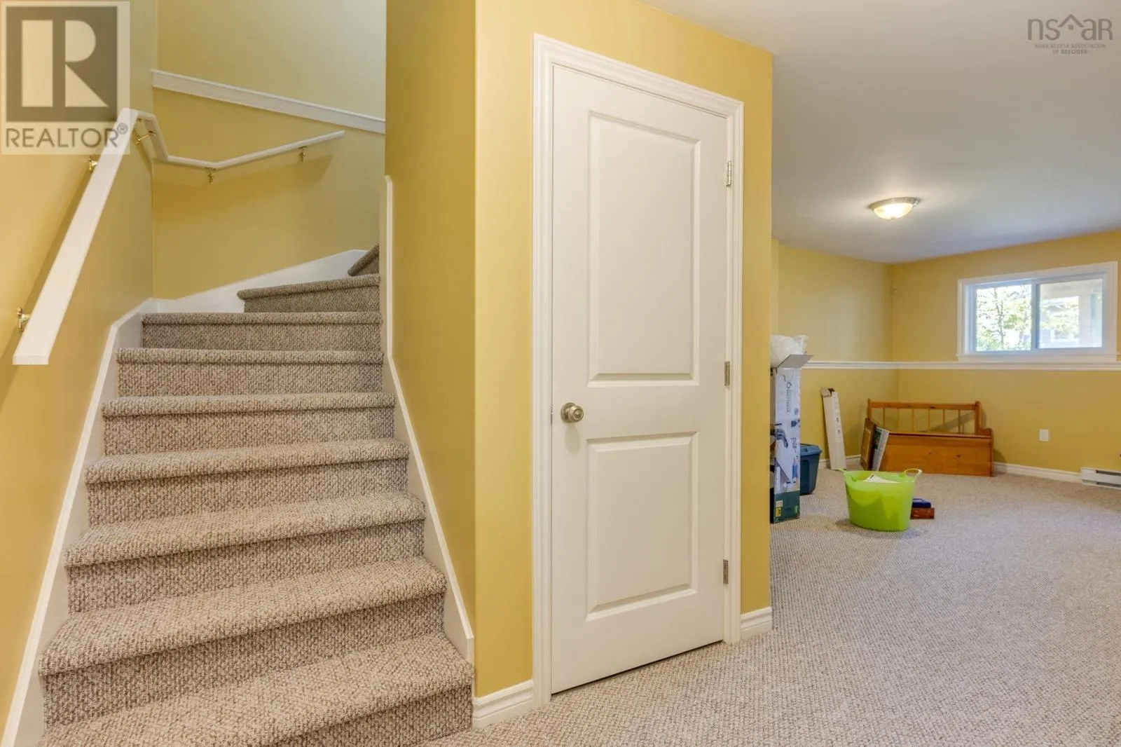 76 Outrigger Crescent