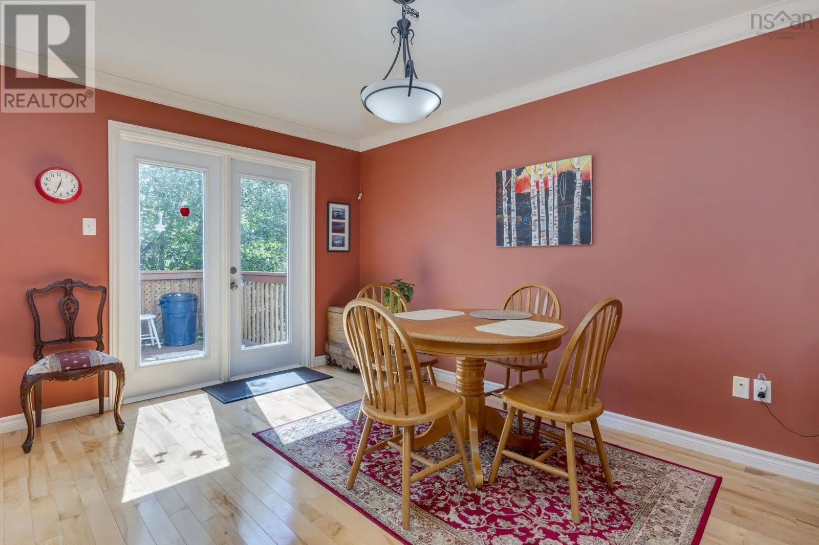 76 Outrigger Crescent