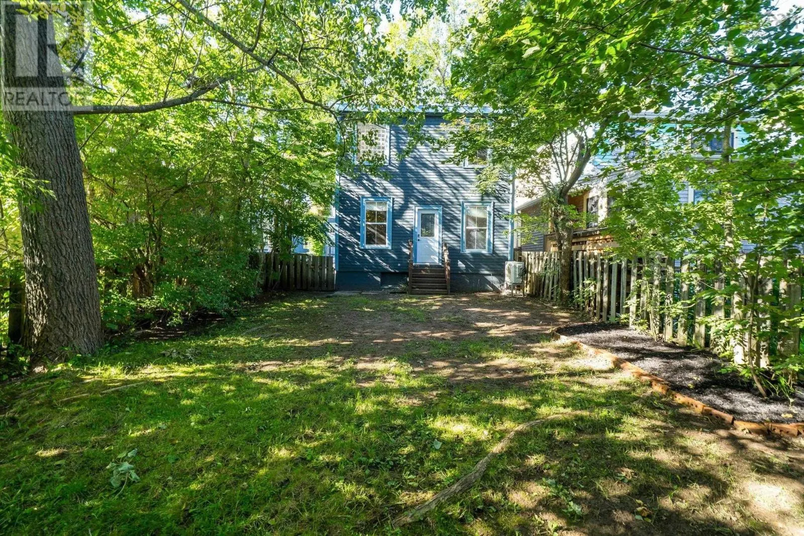 2615 Fuller Terrace