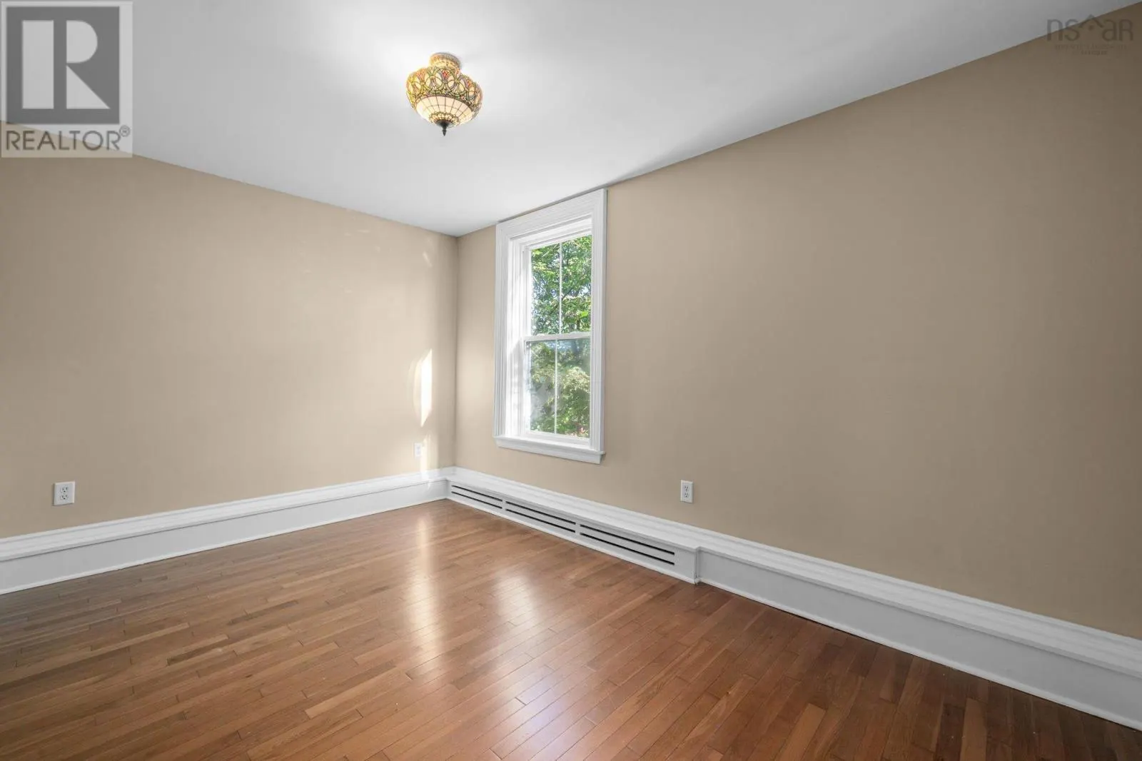 2615 Fuller Terrace