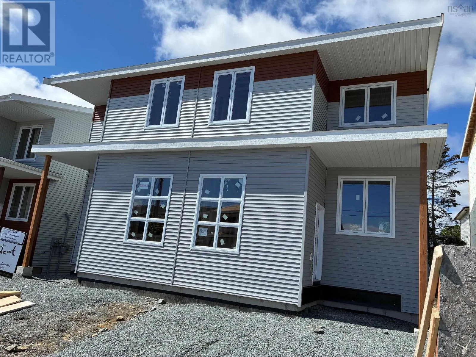 17 Berm Street