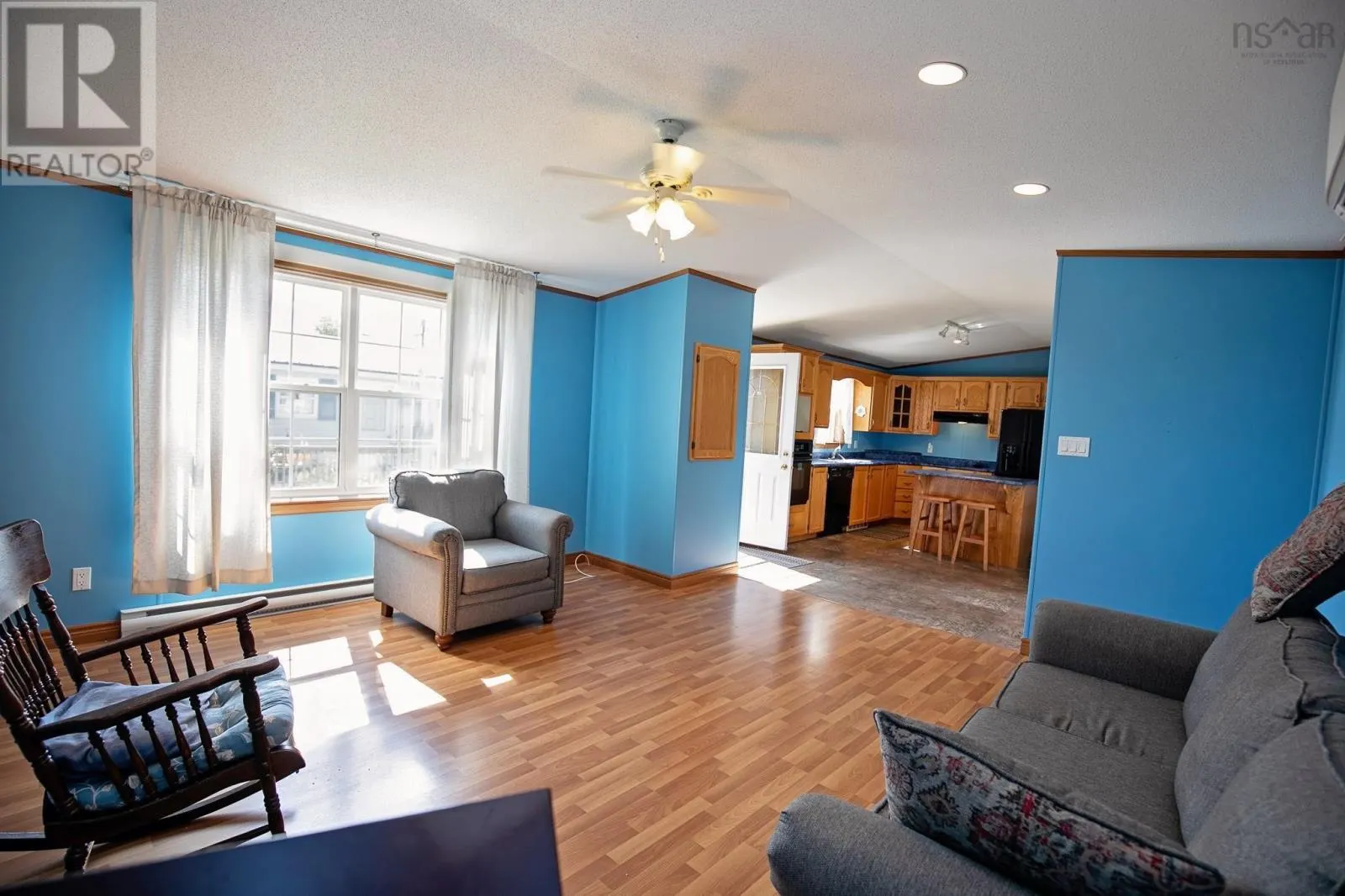 27 Fernwood Drive
