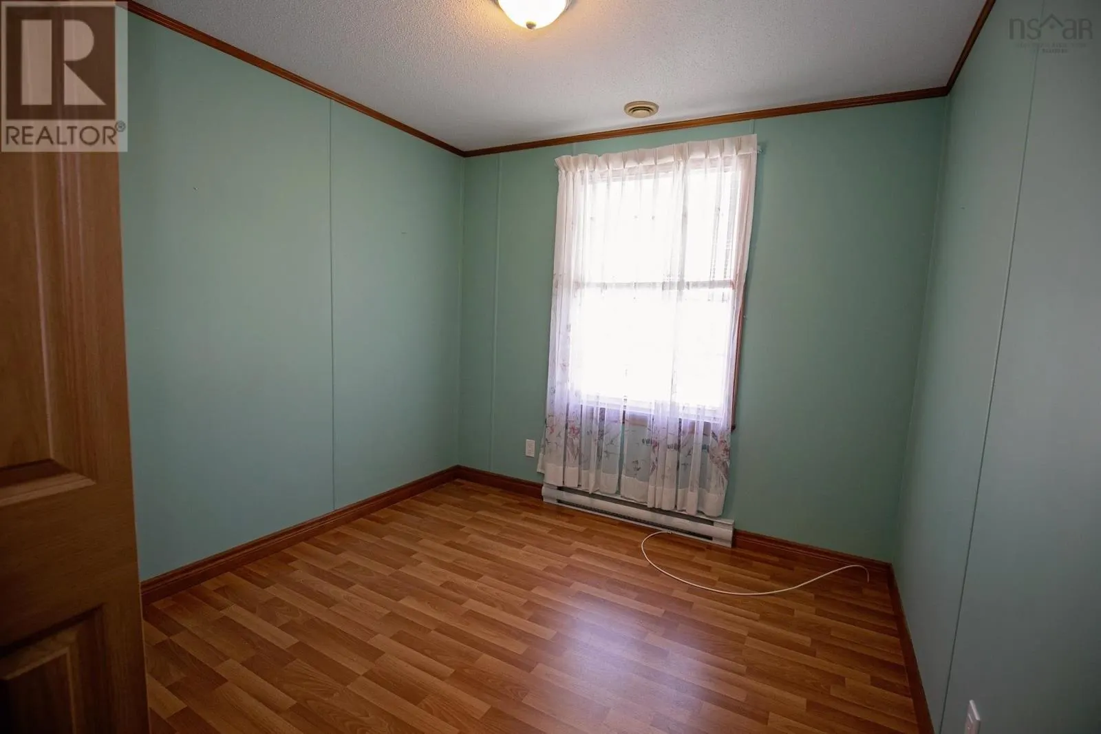 27 Fernwood Drive