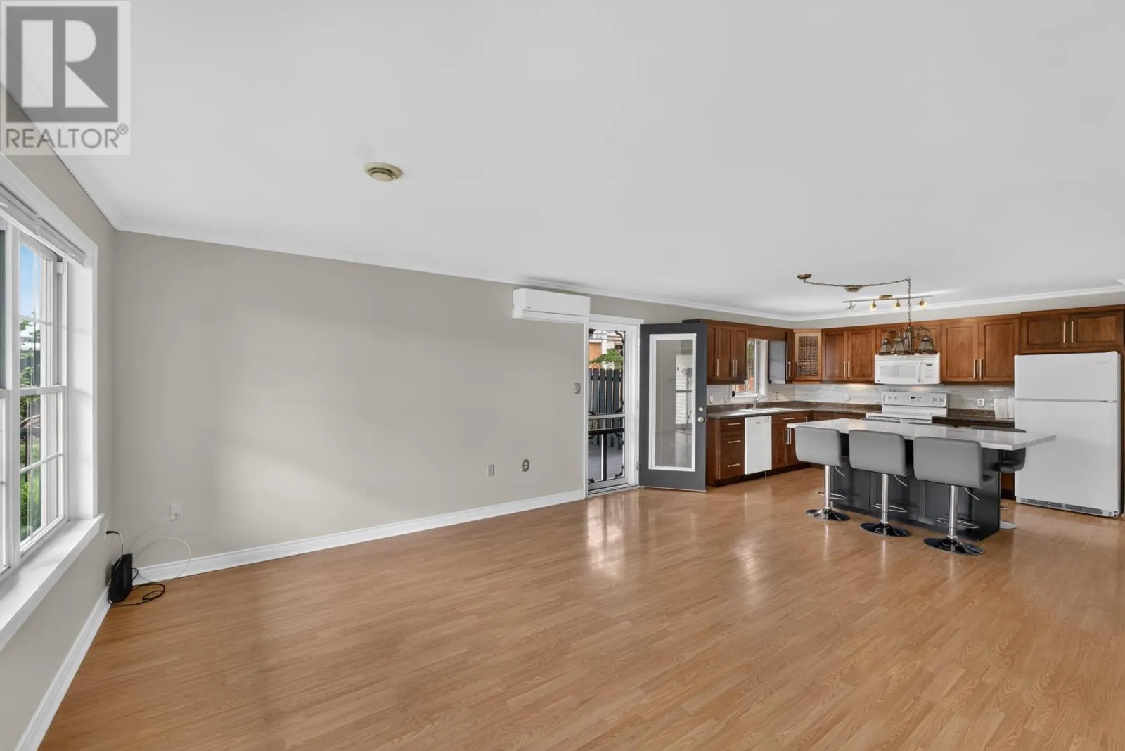 28 Heatherway Drive