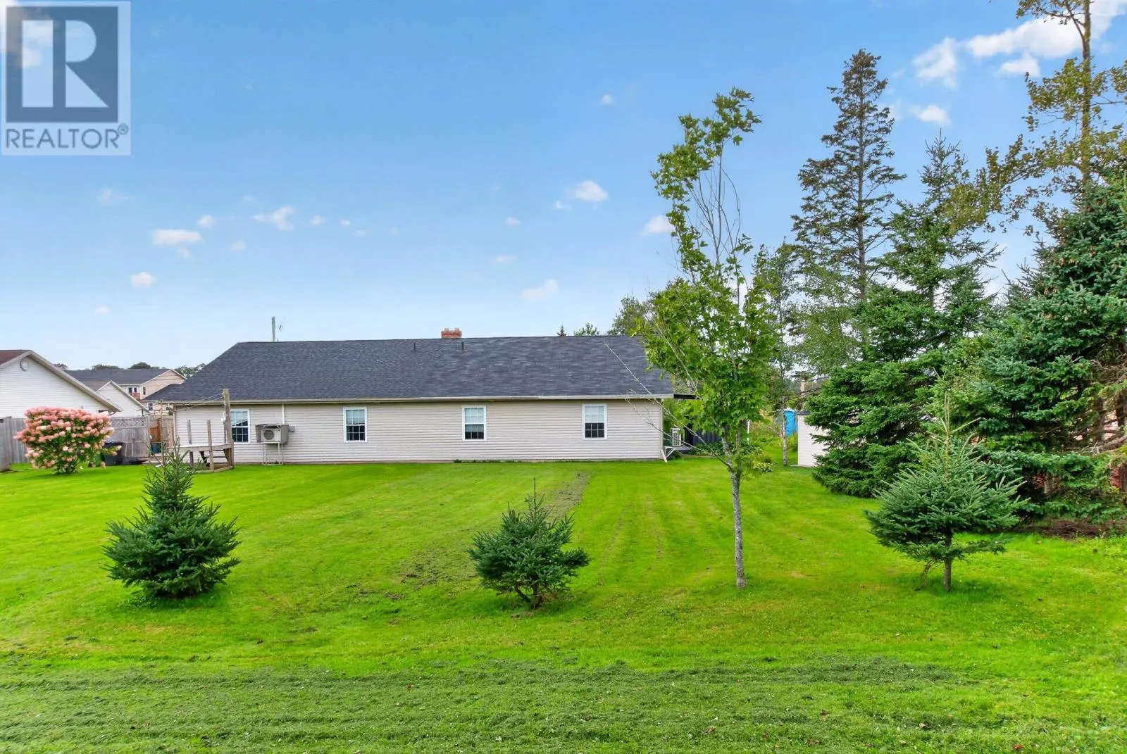 28 Heatherway Drive