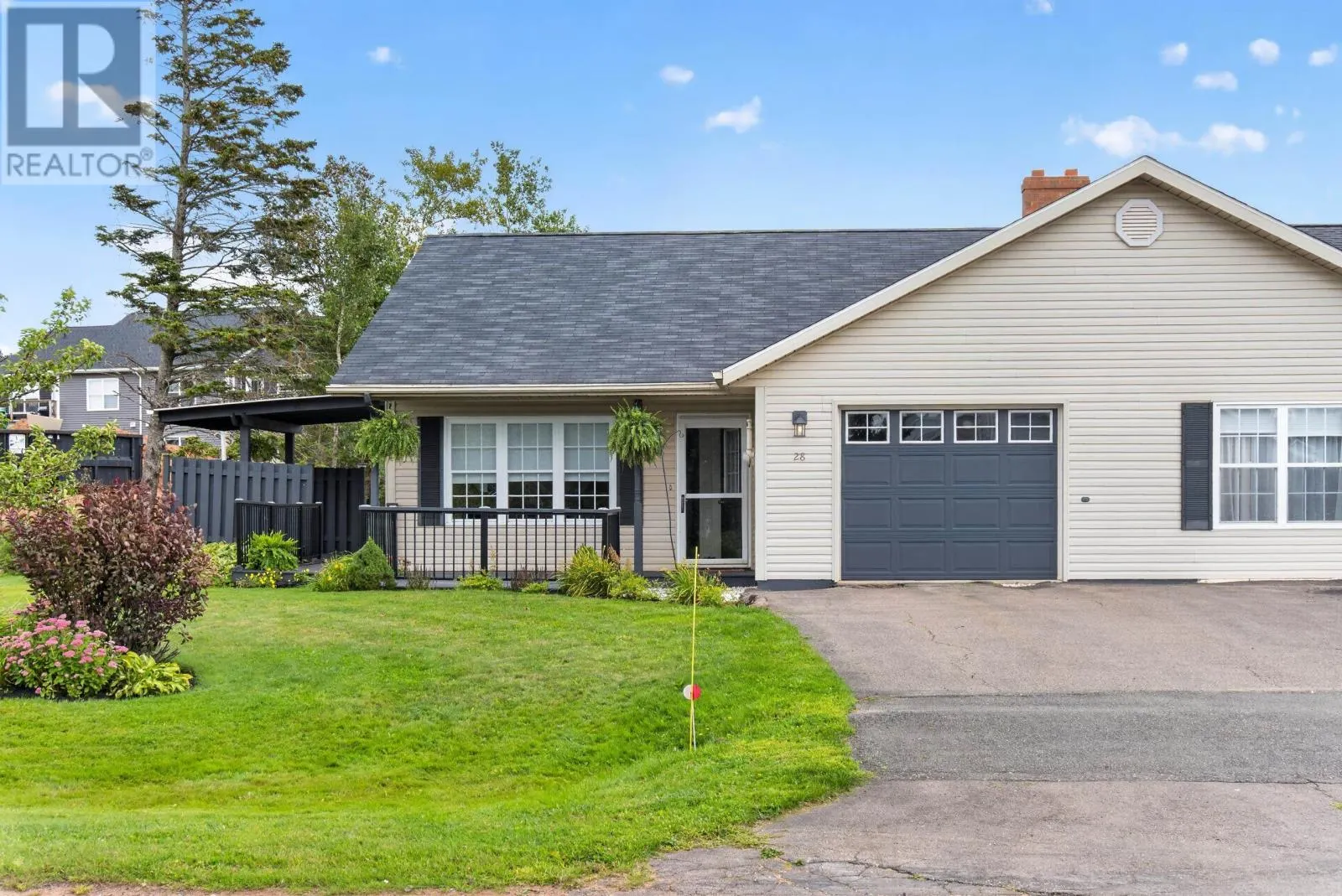 28 Heatherway Drive