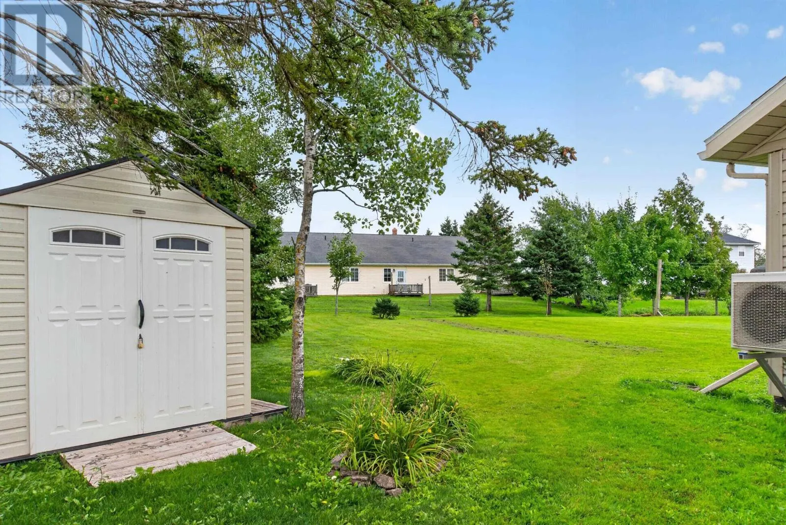28 Heatherway Drive