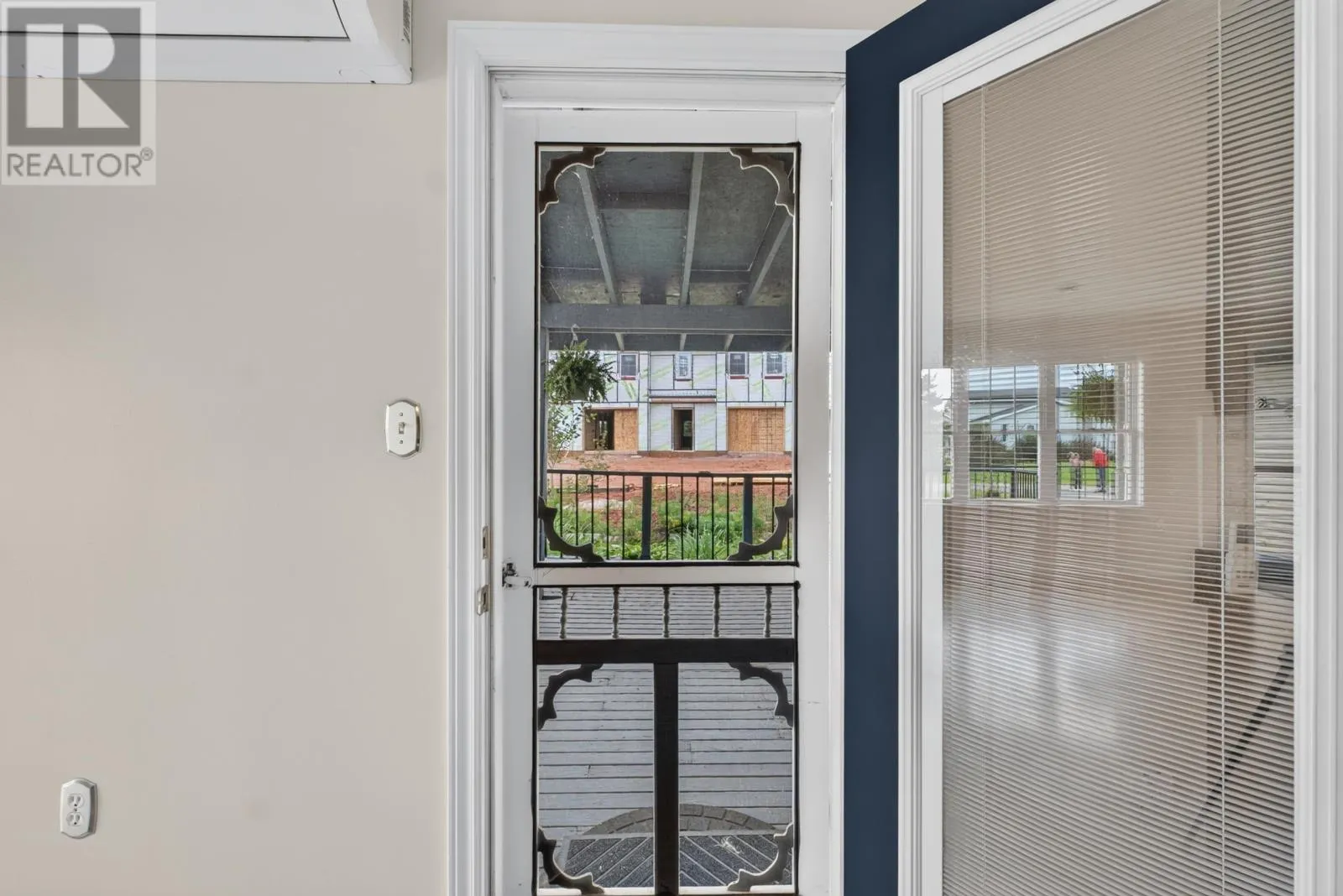 28 Heatherway Drive