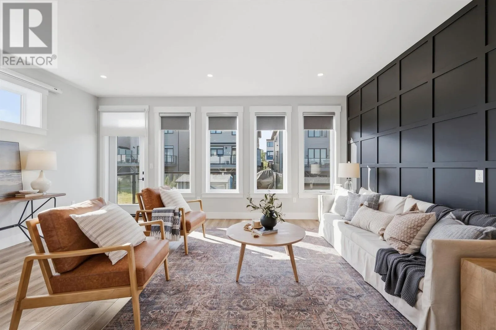 60 Grenoble Court