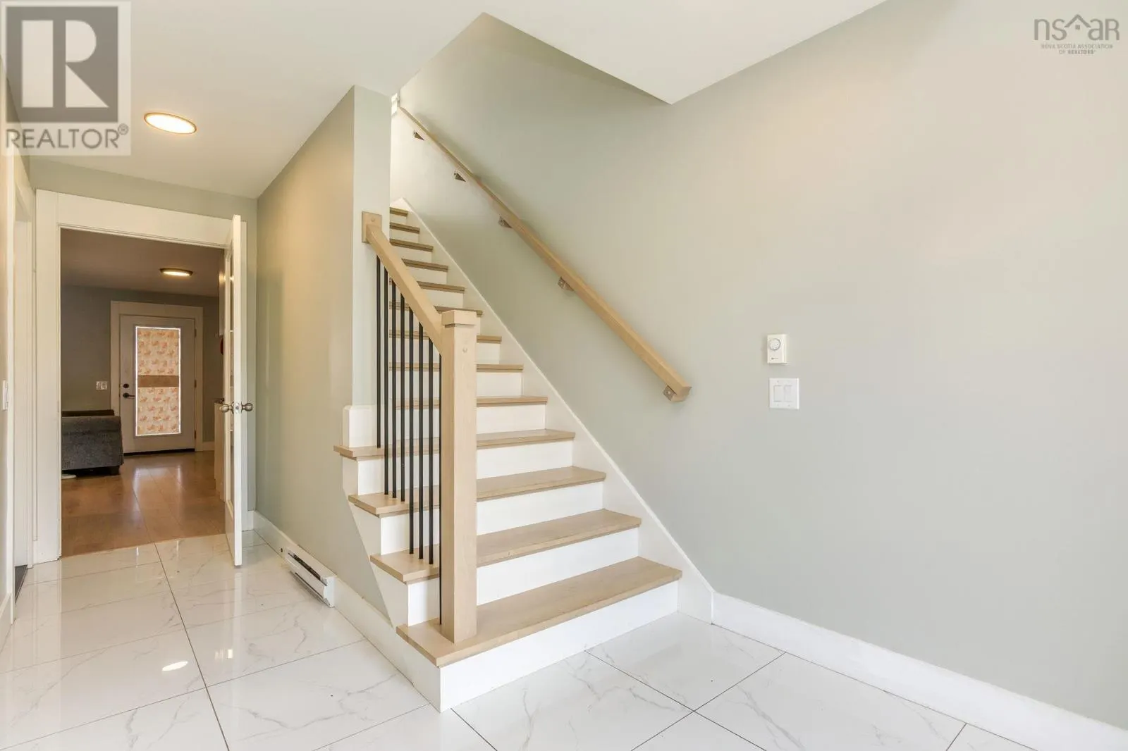 78 Honeygold Drive