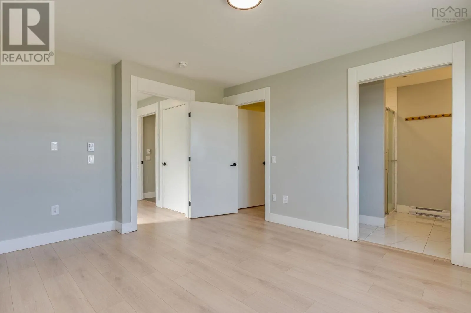 78 Honeygold Drive