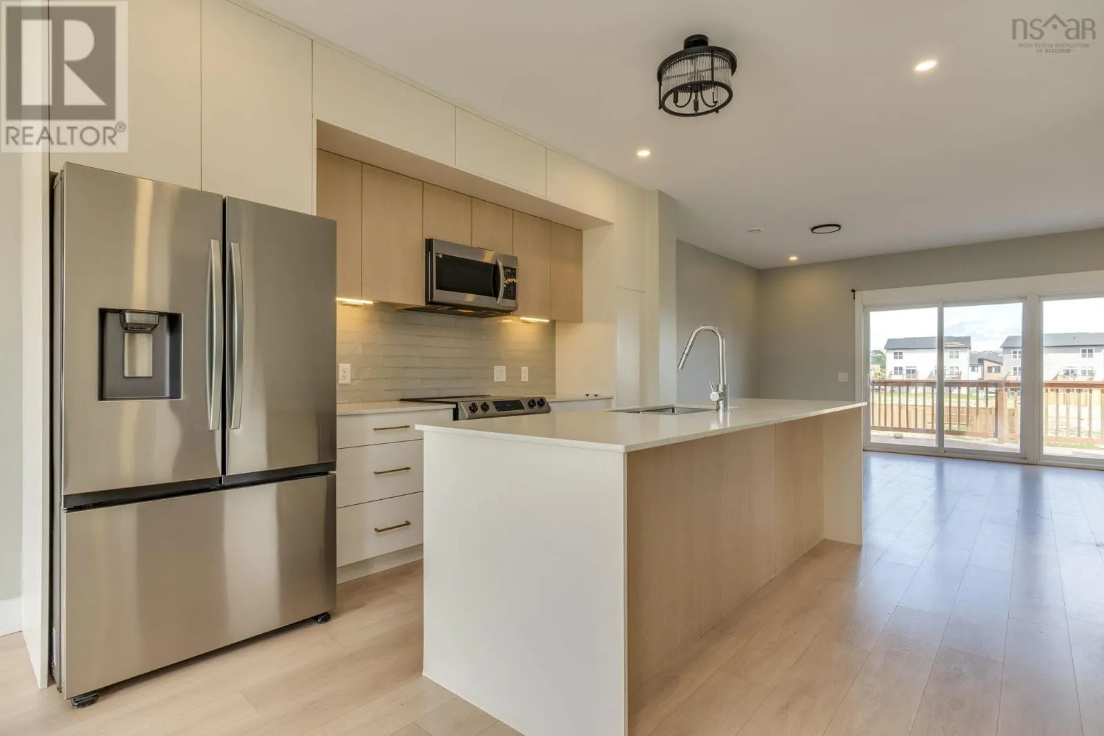 78 Honeygold Drive