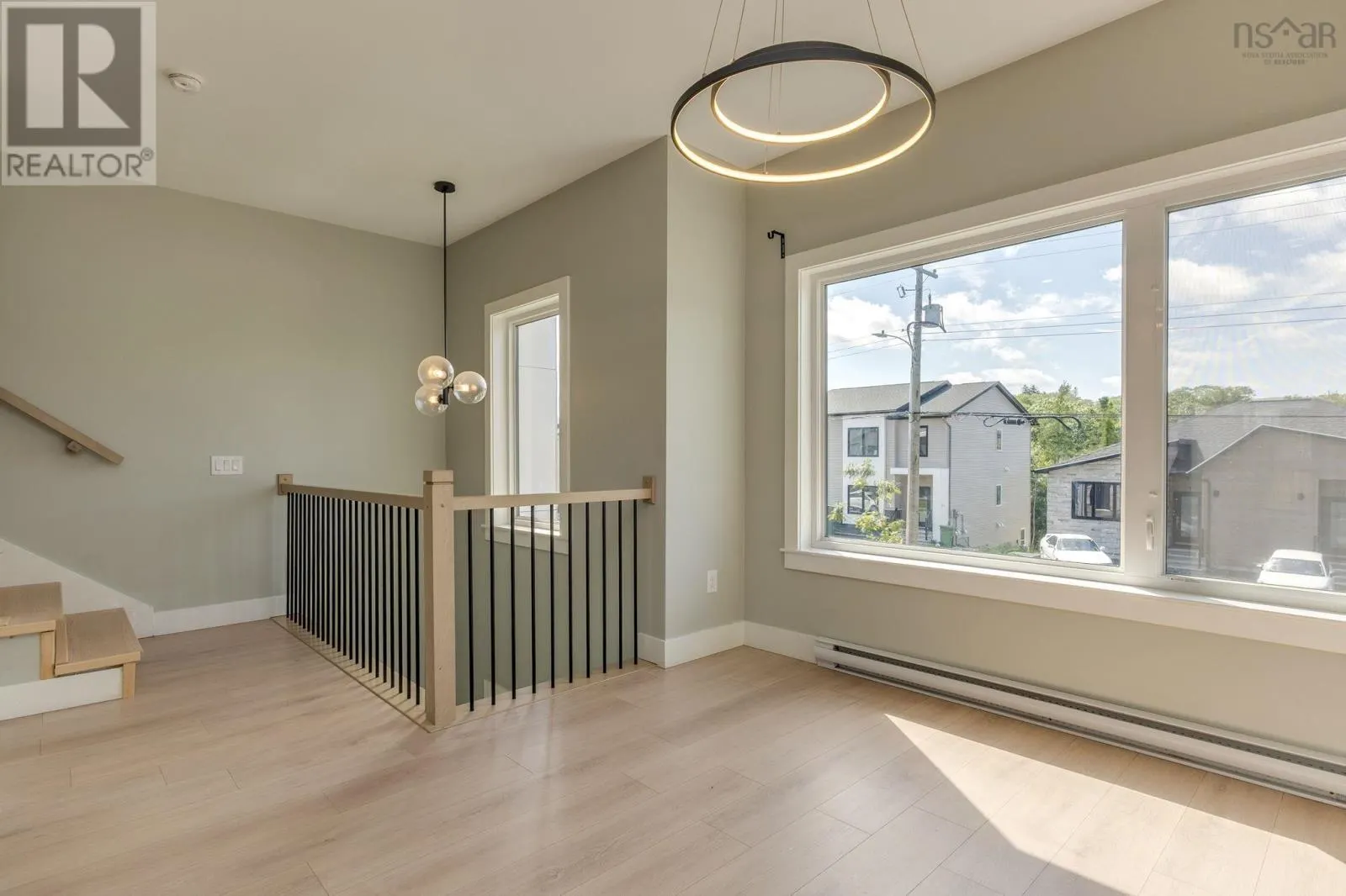 78 Honeygold Drive
