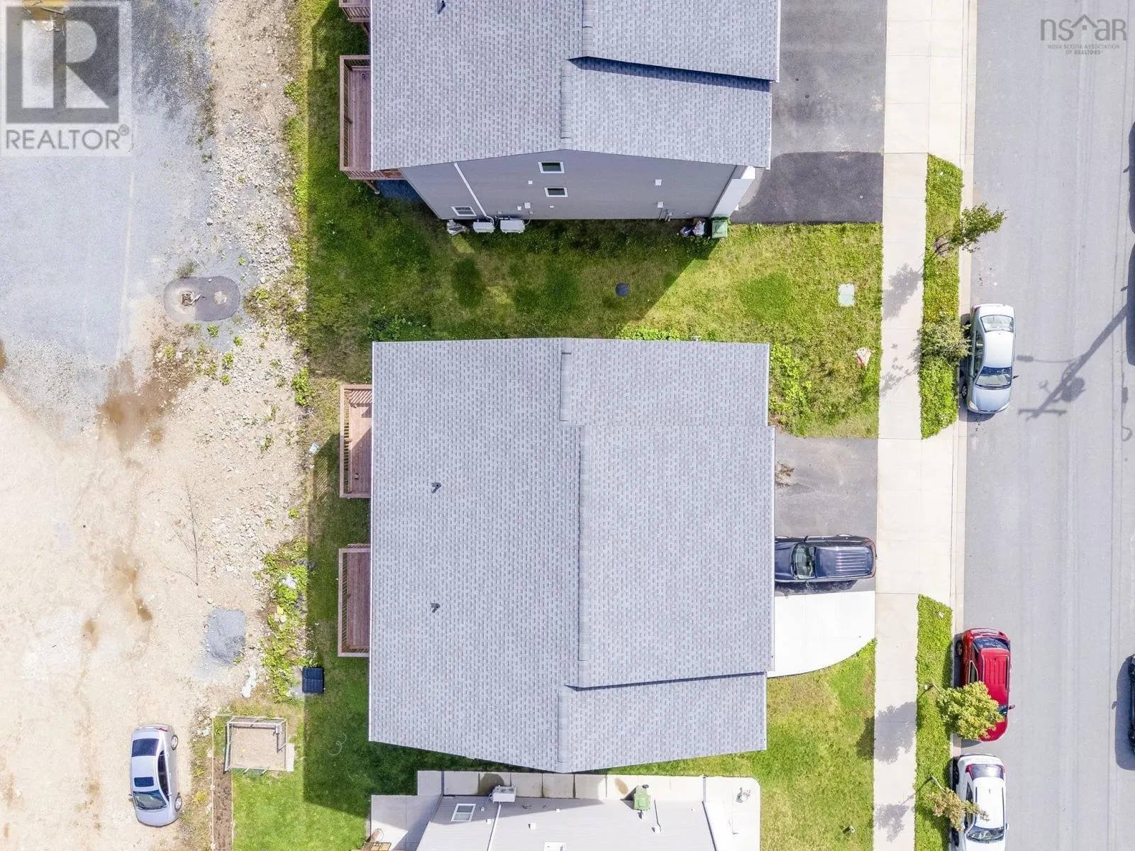 78 Honeygold Drive