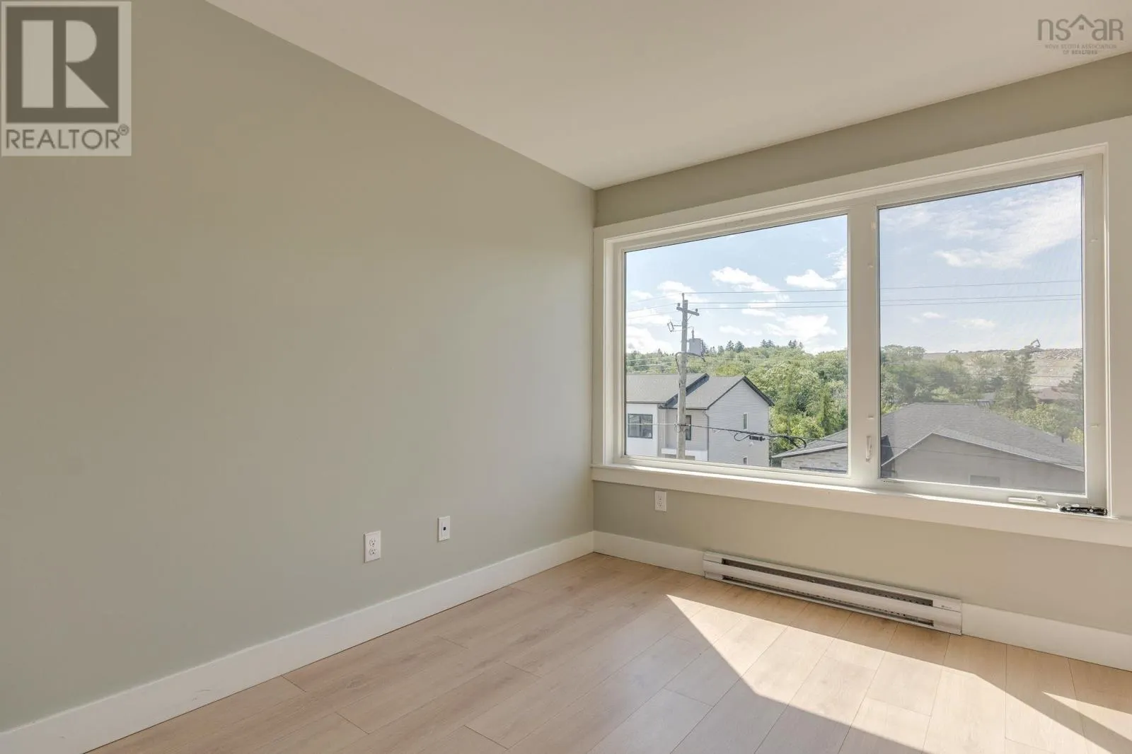 78 Honeygold Drive
