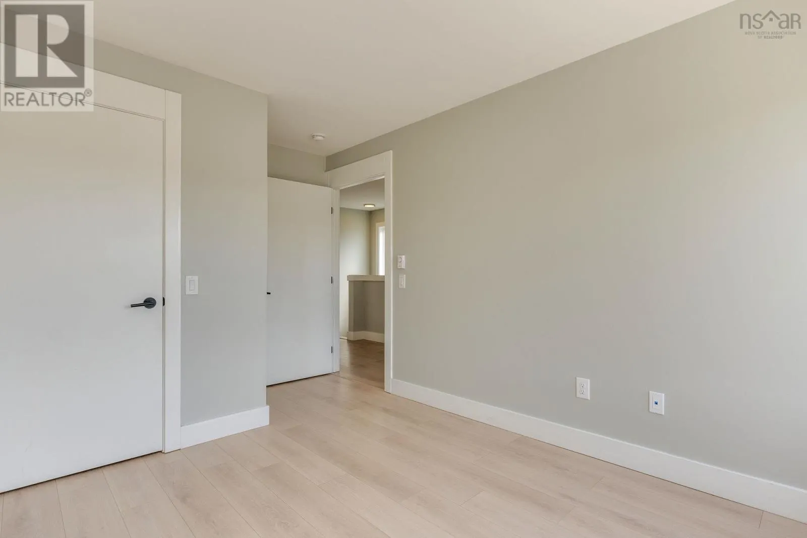 78 Honeygold Drive