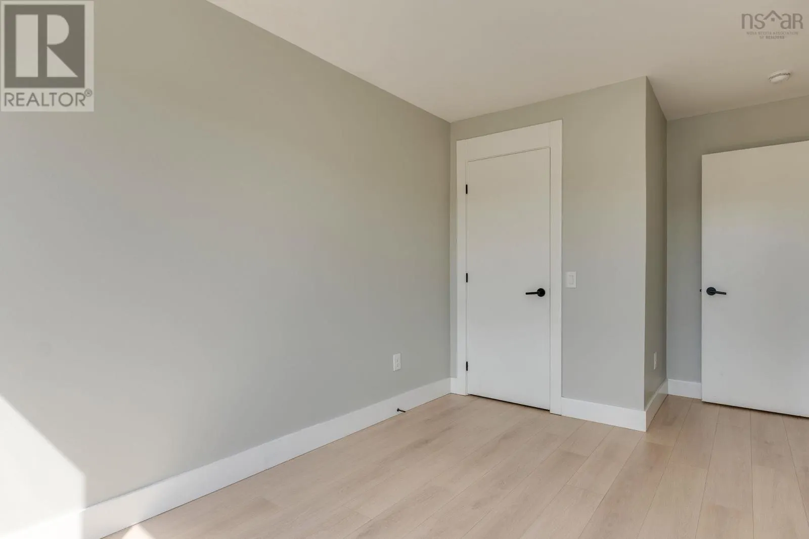 78 Honeygold Drive