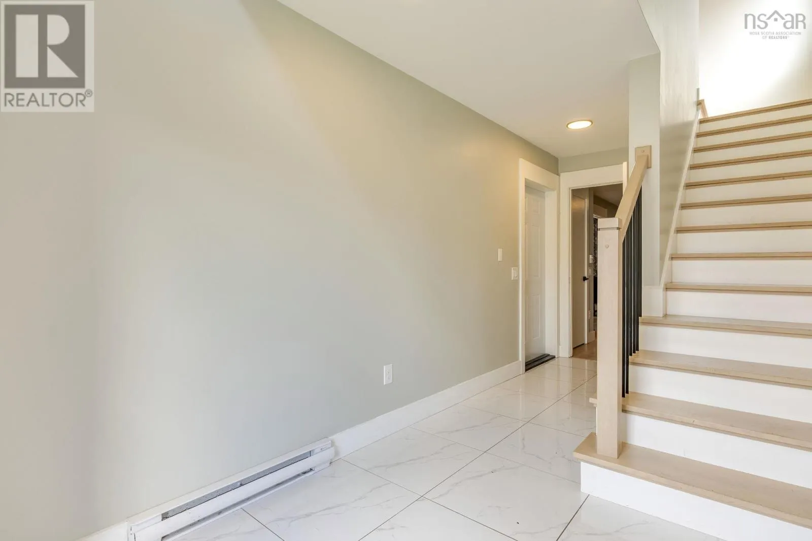 78 Honeygold Drive