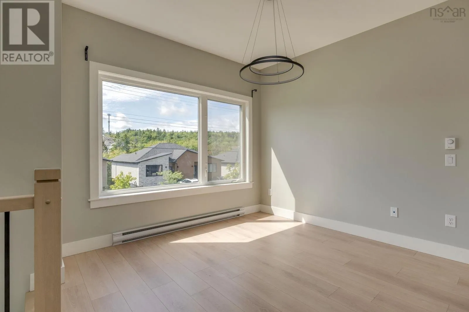 78 Honeygold Drive