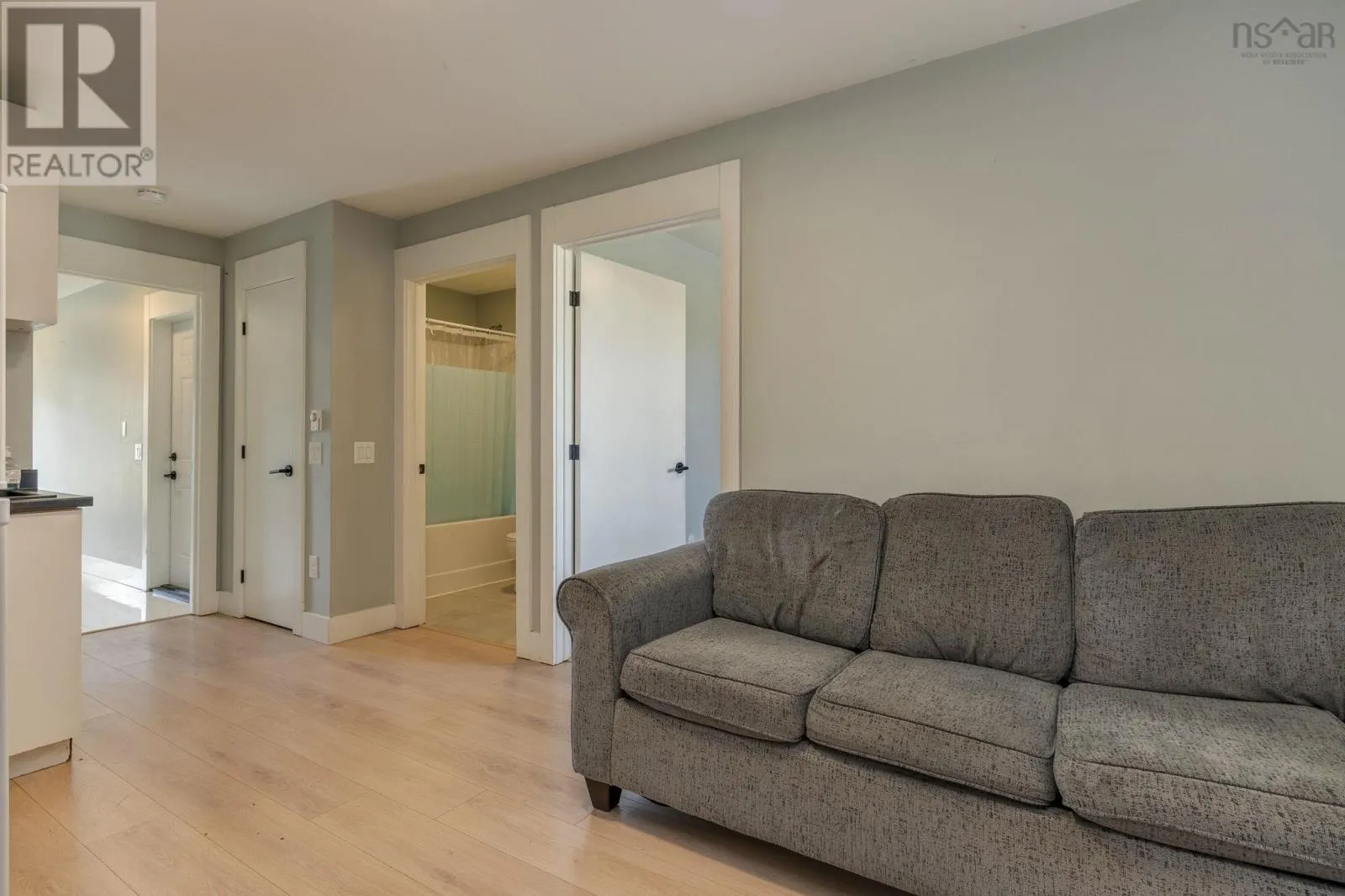 78 Honeygold Drive