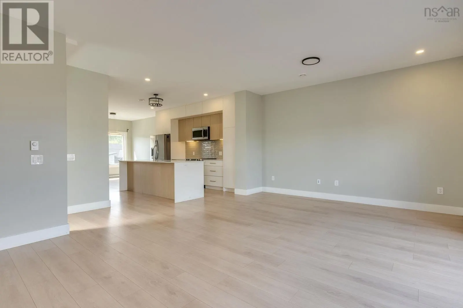 78 Honeygold Drive