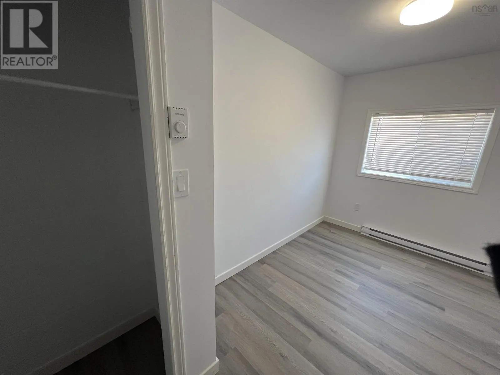 33 A/B Inverness Street