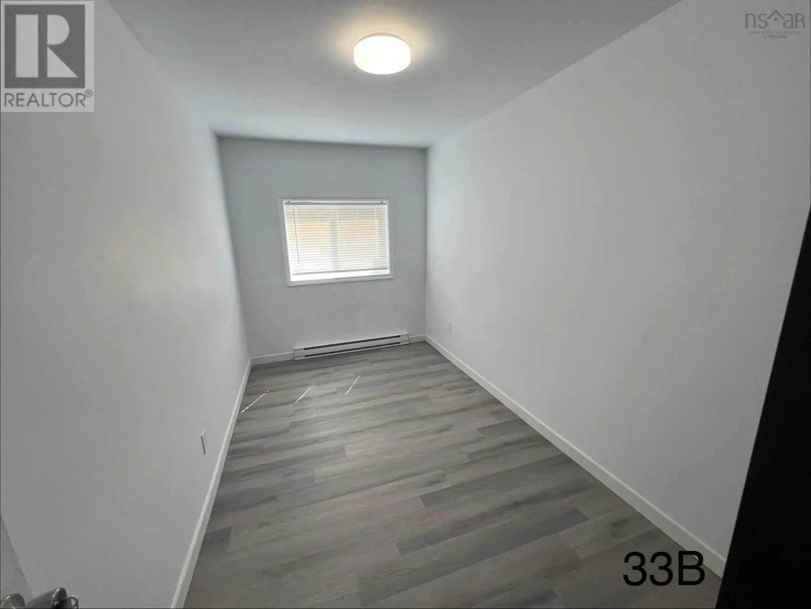33 A/B Inverness Street