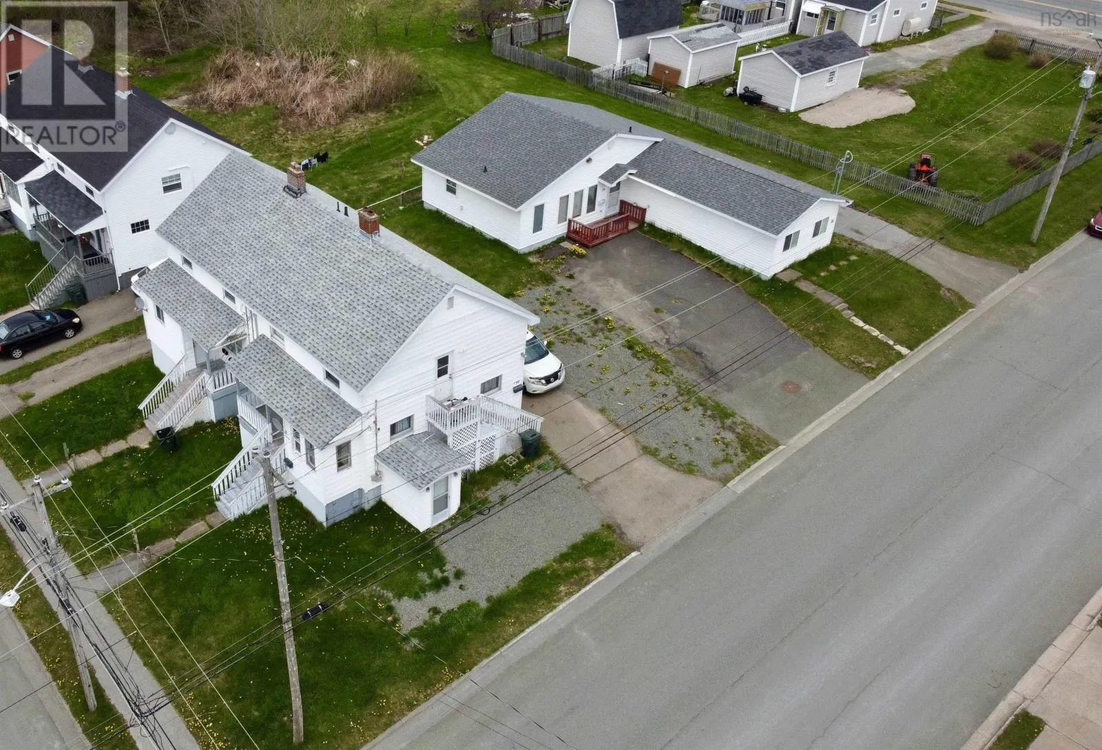 33 A/B Inverness Street