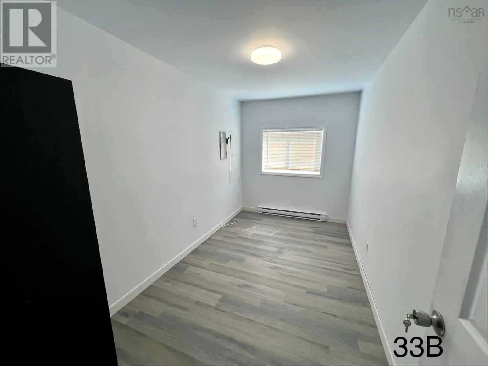 33 A/B Inverness Street