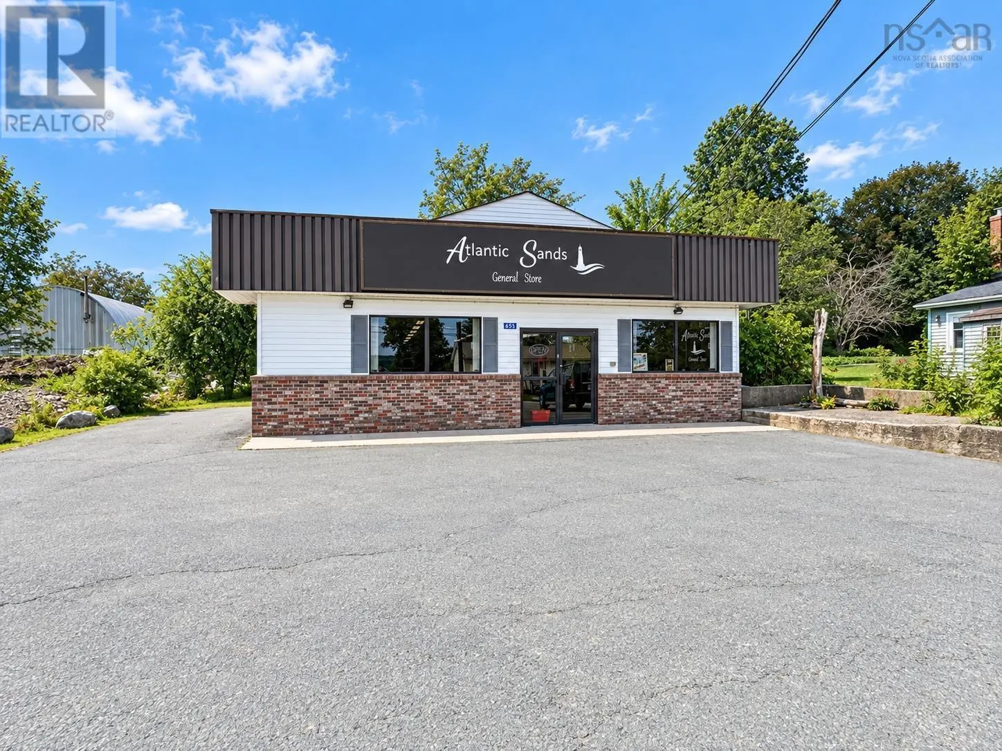 655 Main Street
