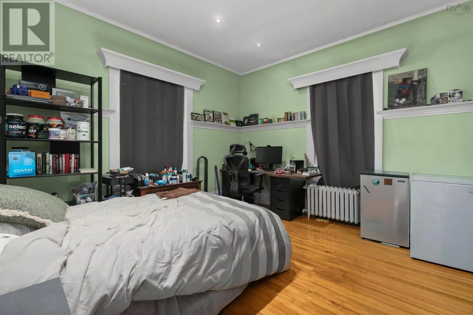 1645 Oxford Street|1647 Oxford Street
