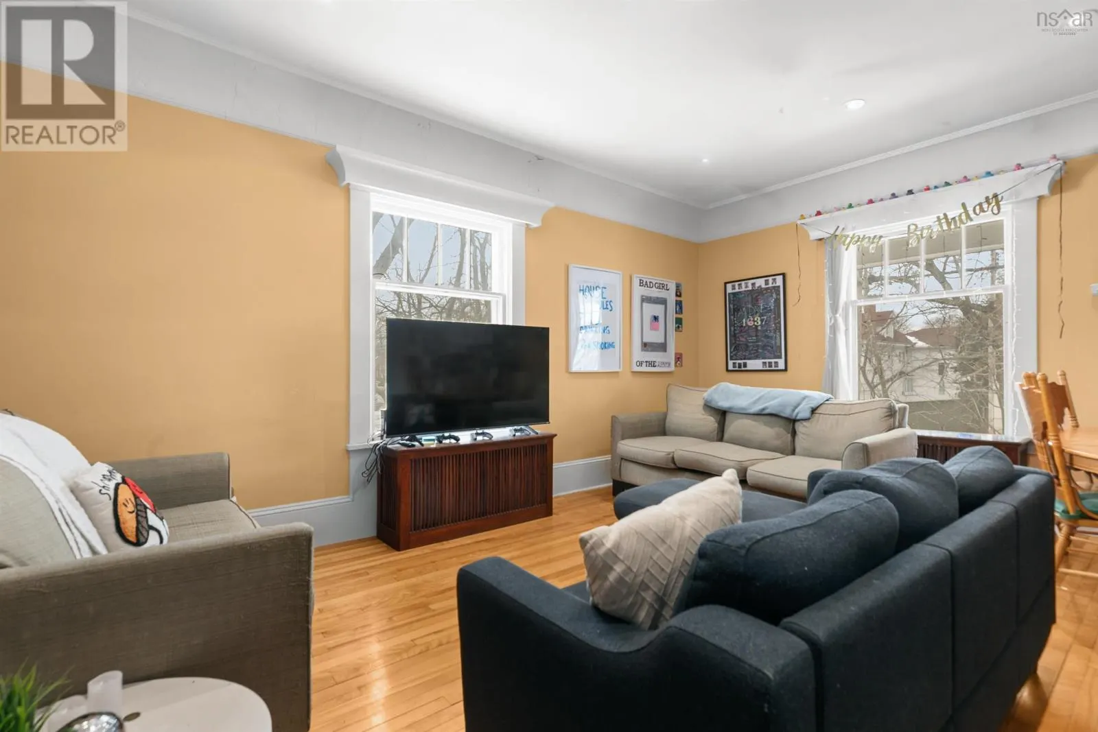1645 Oxford Street|1647 Oxford Street