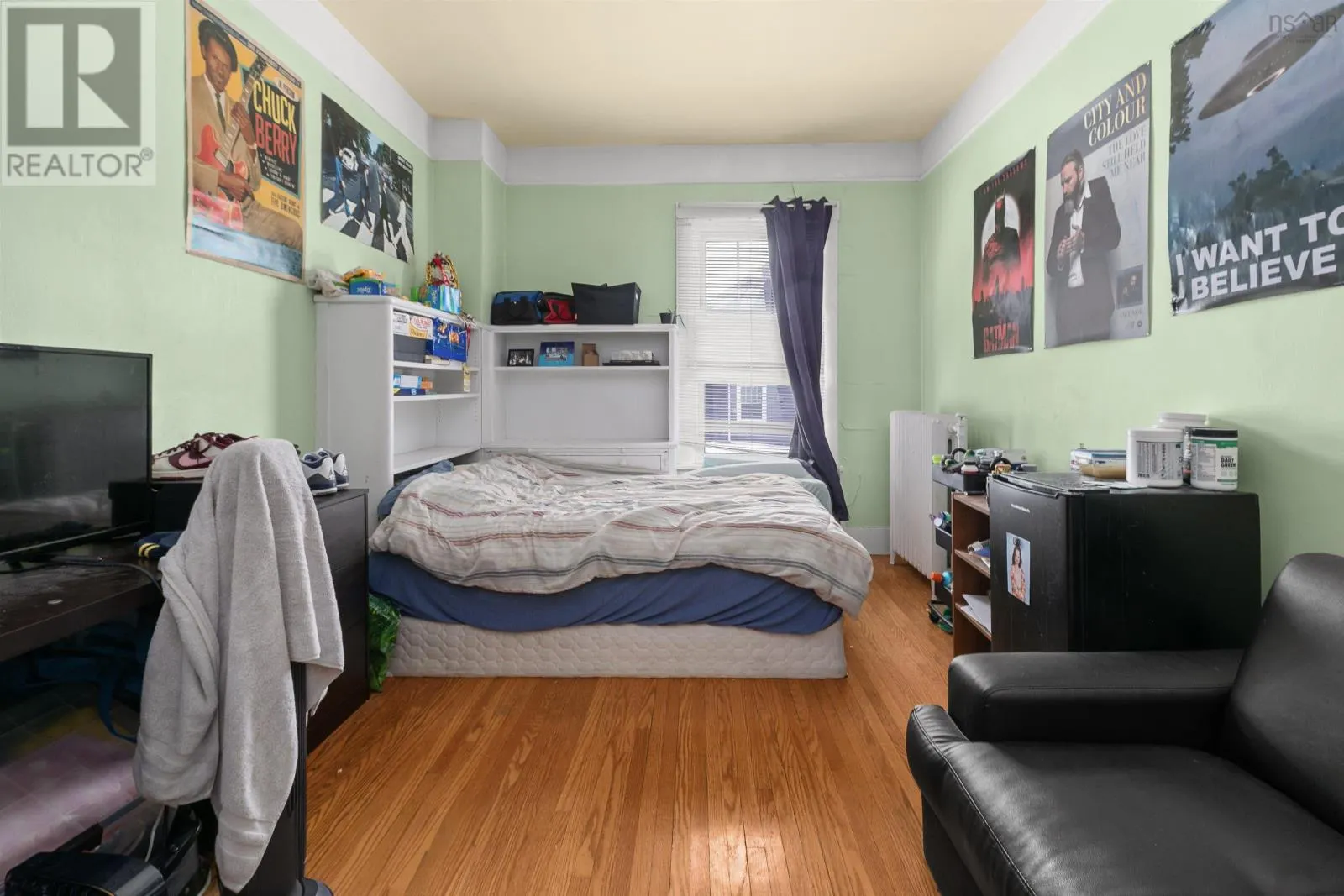 1645 Oxford Street|1647 Oxford Street