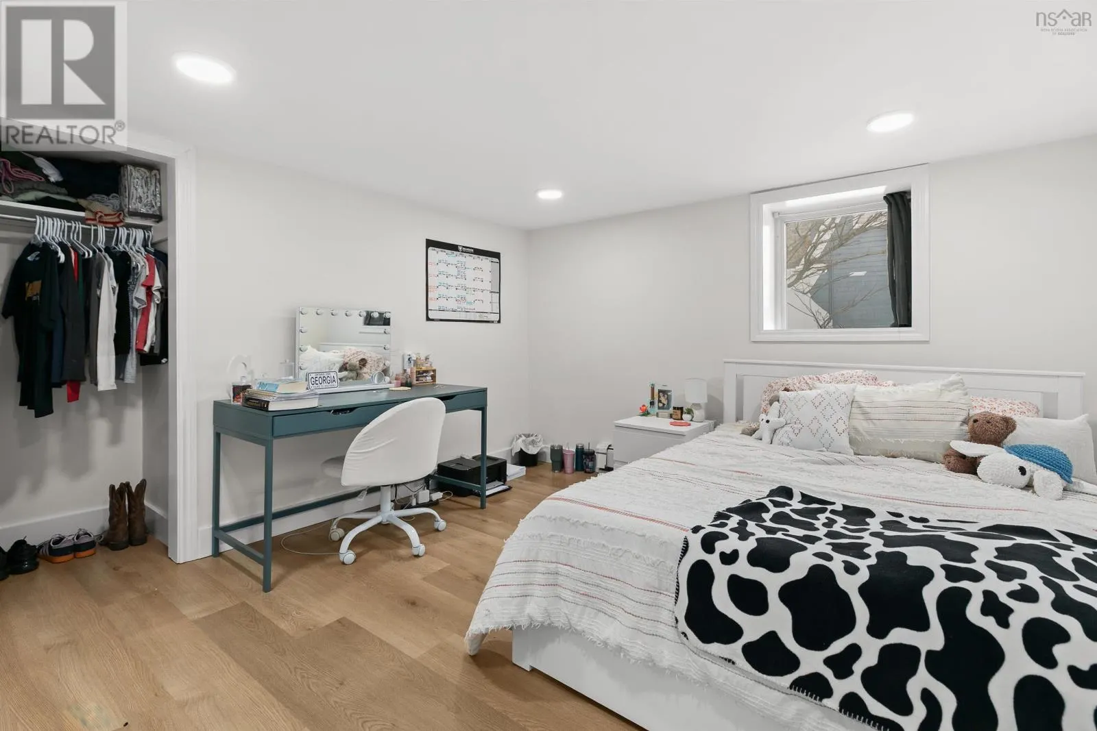 1645 Oxford Street|1647 Oxford Street