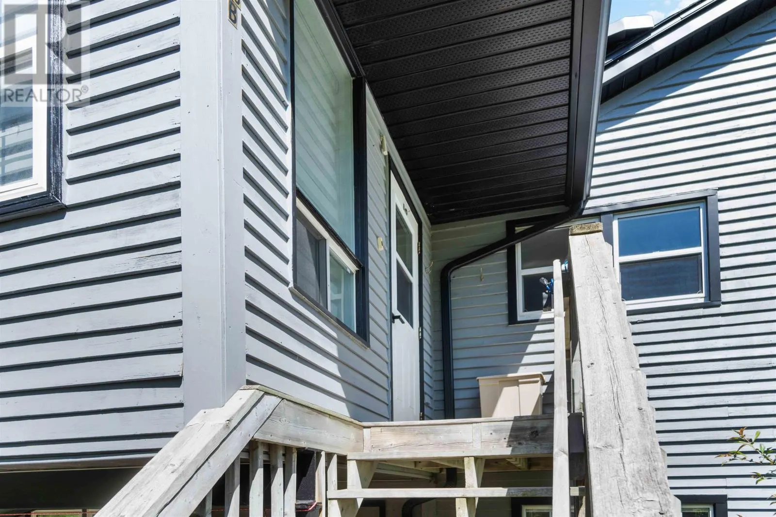 18 Woodman Road