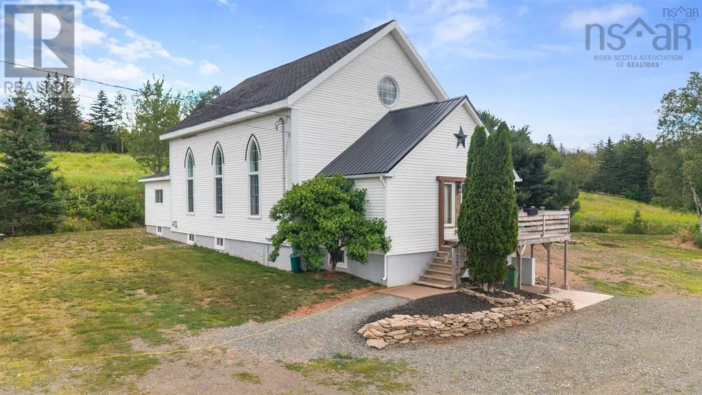 10563 Highway 2