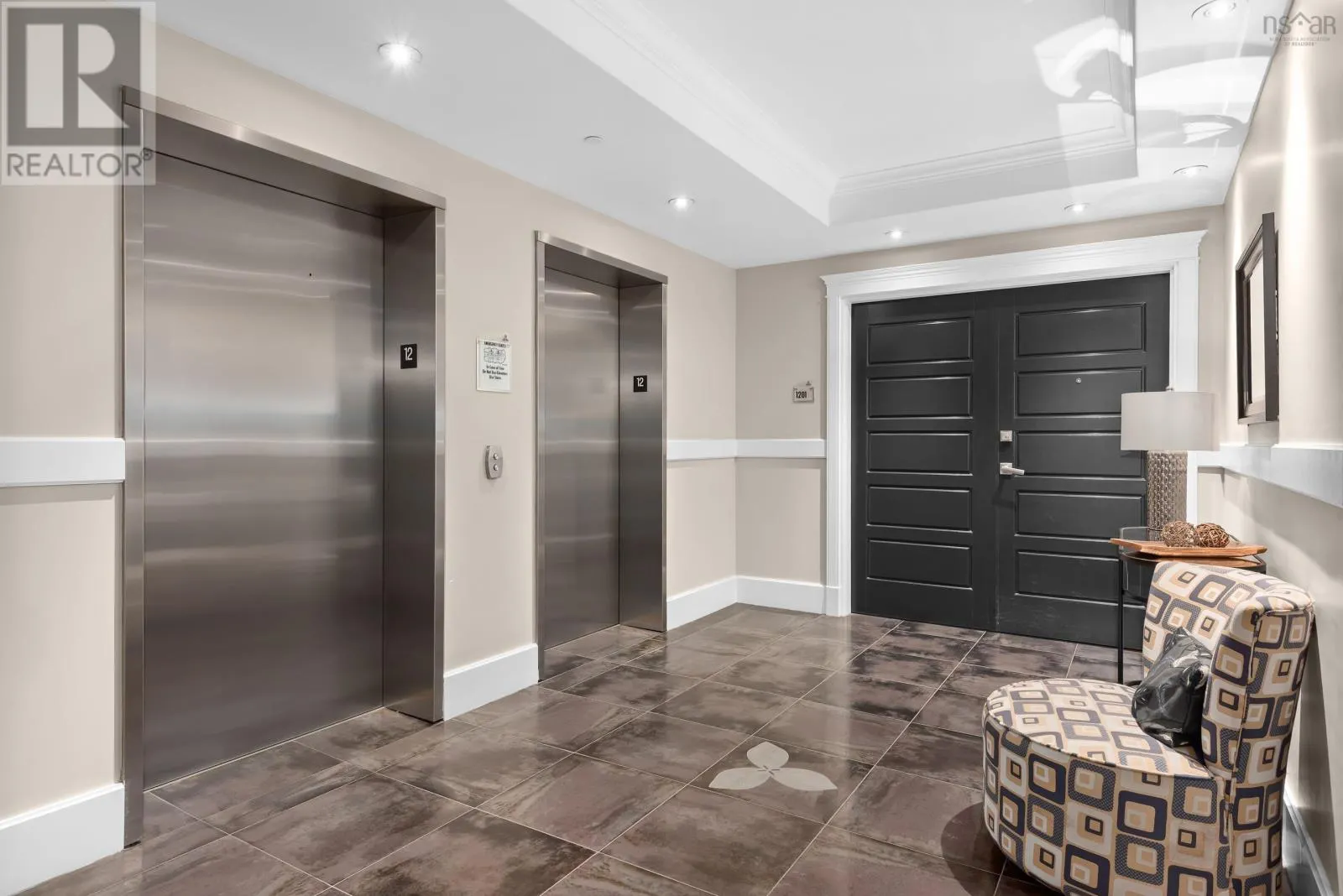 1207 1445 South Park Street