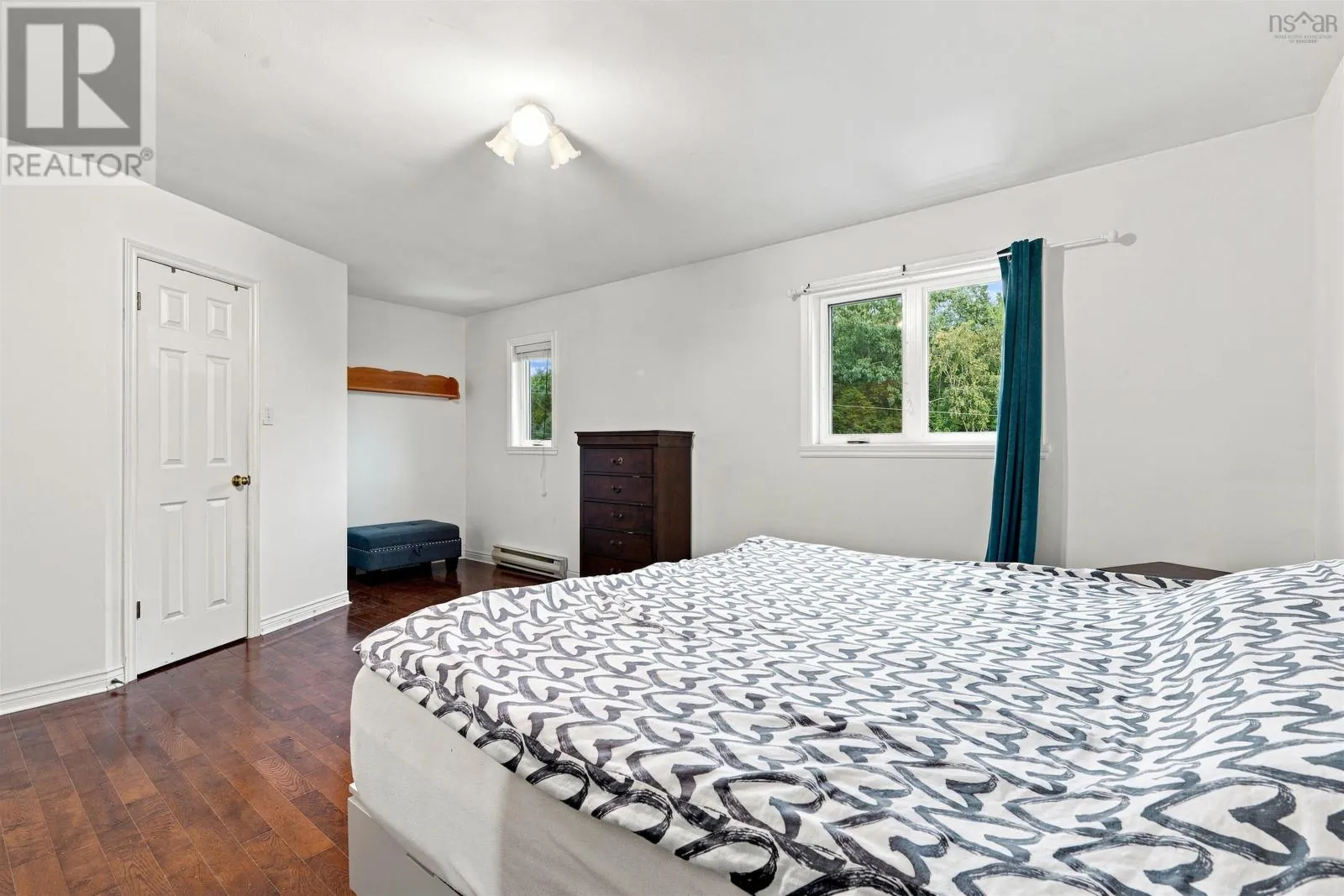 12 Basinview Drive