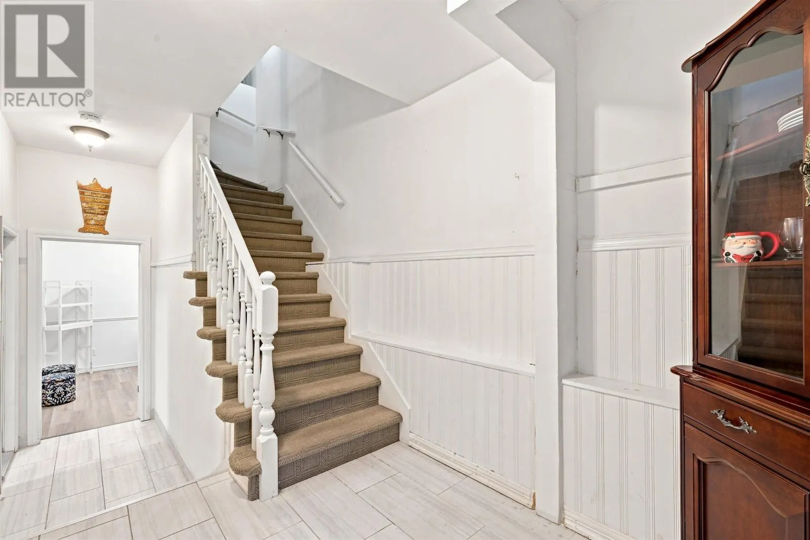 12 Basinview Drive