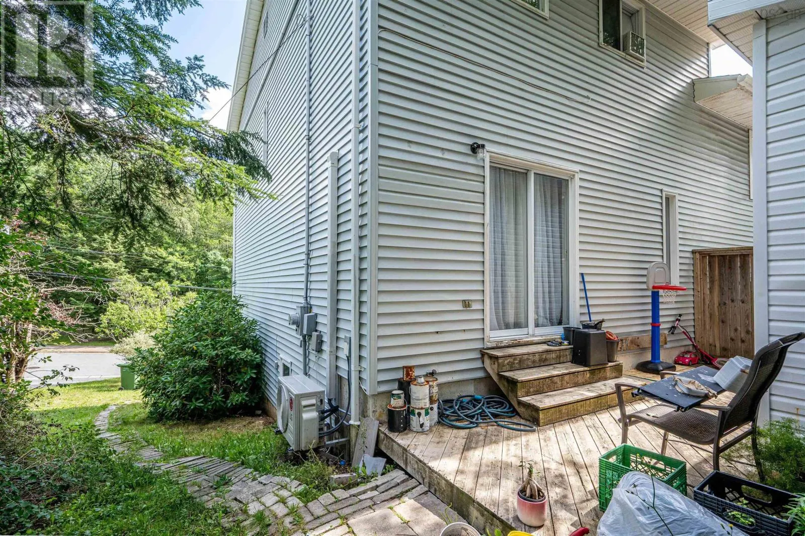 12 Basinview Drive