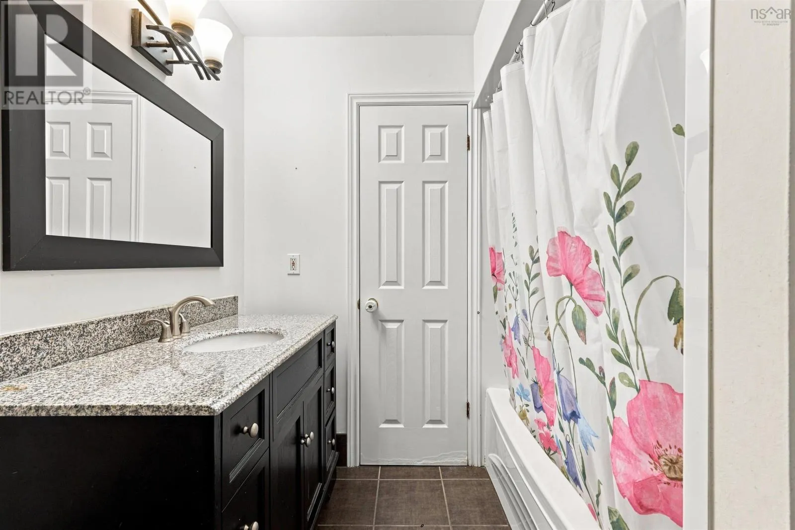 12 Basinview Drive
