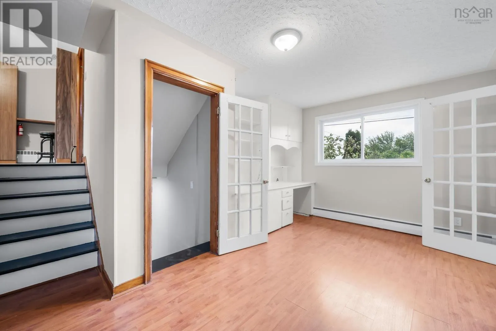 43 Lynn Drive