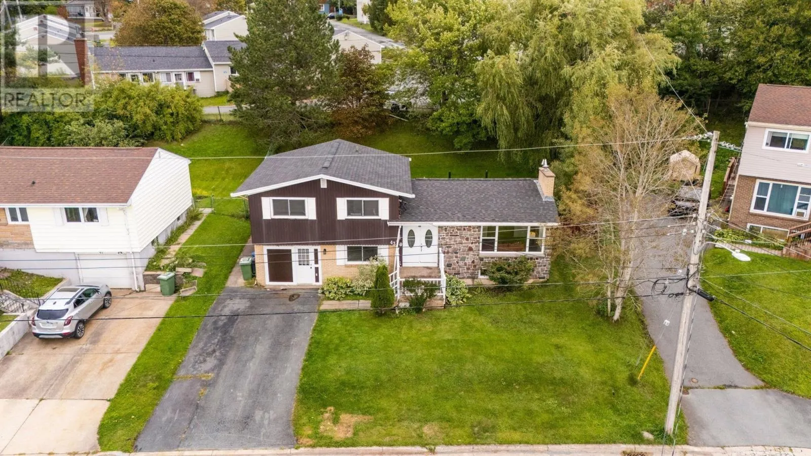 43 Lynn Drive