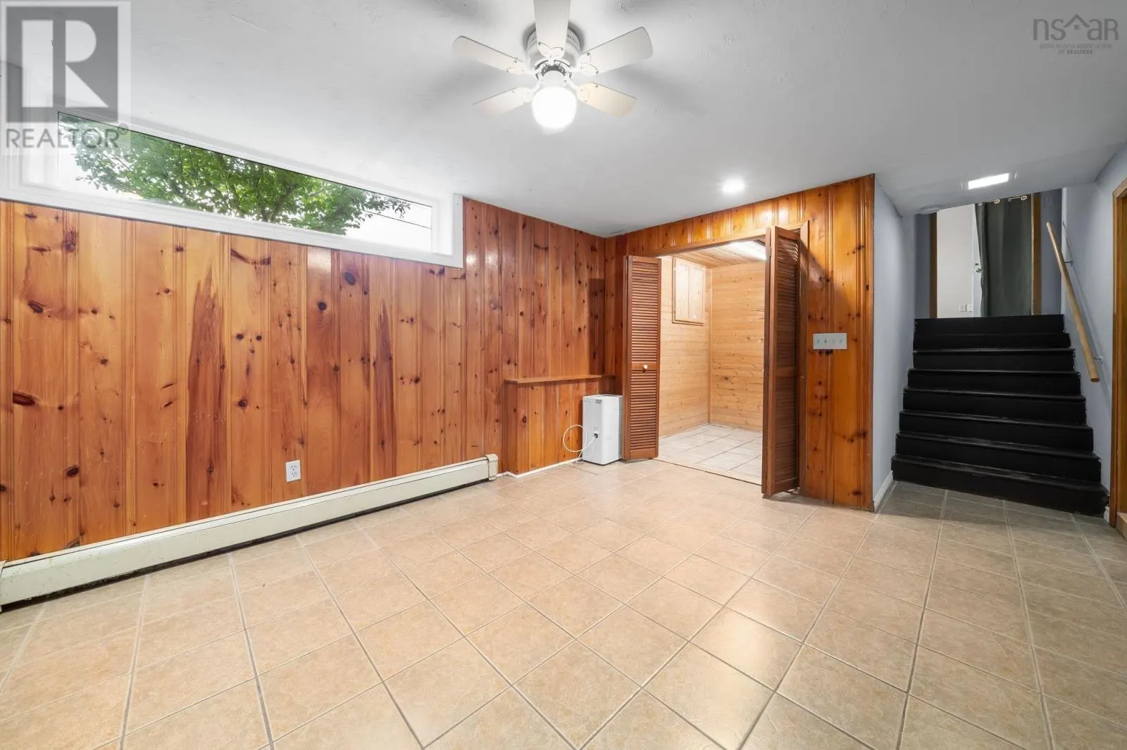 43 Lynn Drive