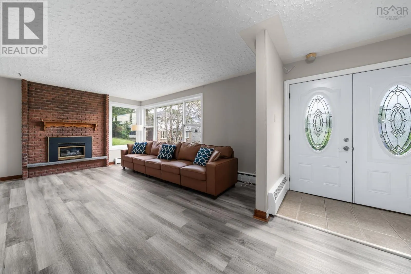 43 Lynn Drive