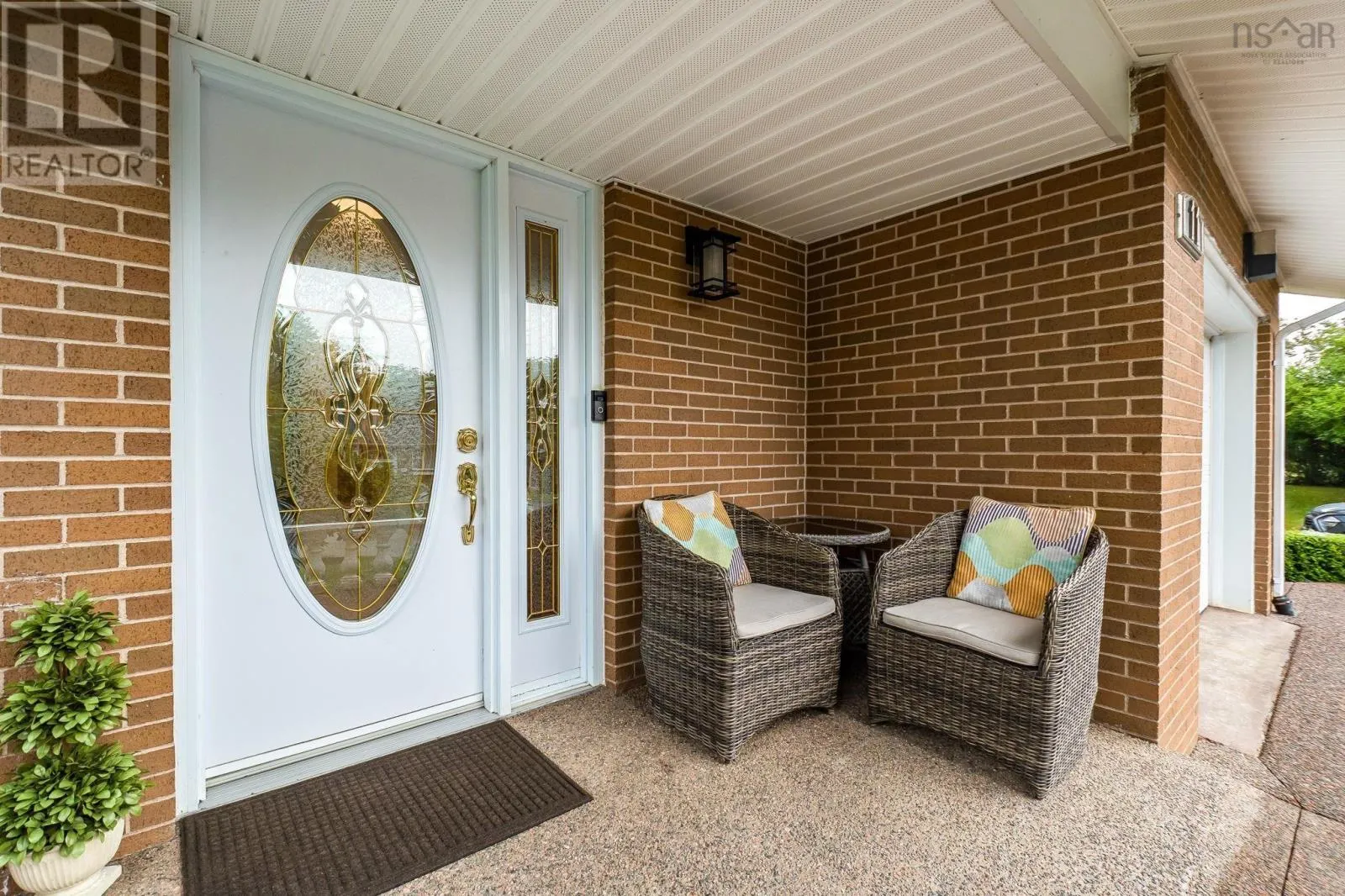 11 Birkdale Crescent